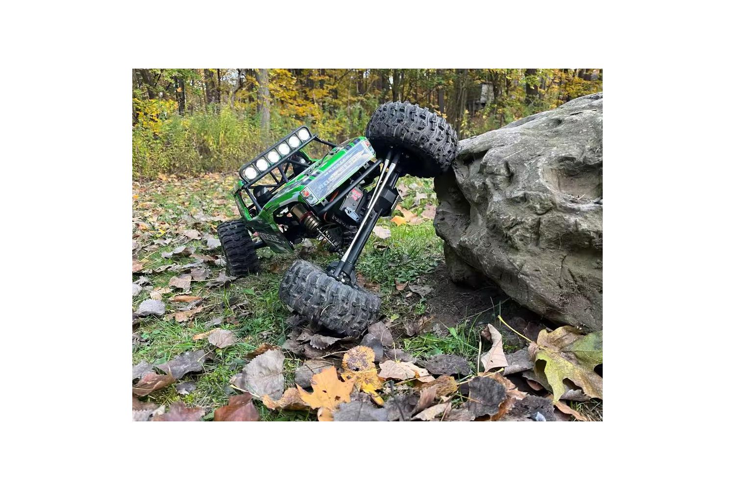 Yikong 1/6 Torque Rock Slide RC Crawler Red