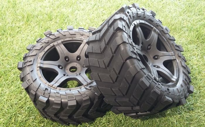 MadMax Super Heavy Duty Tire Wheel Pair