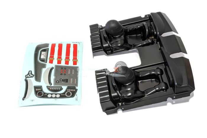 30 Degree SDT Interior Set with Helmets