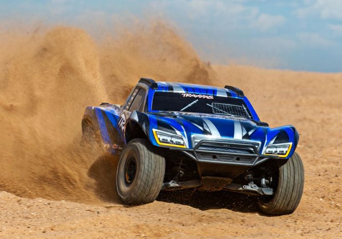 Traxxas Maxx Slash 1:8 6S 4WD Short Course Truck Blue