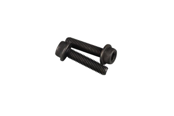 Zenoah G320PUM Coil Mounting Bolt 5x22mm. 2pc